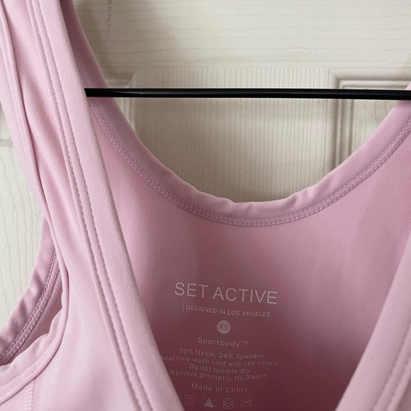 Set active RARE baby pink romper nwot - Picture 3 of 5